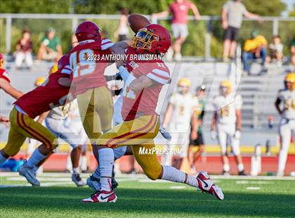 Thumbnail 2 in JV: Bishop Manogue @ Jesuit photogallery.