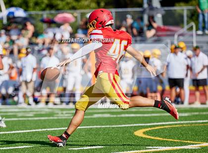 Thumbnail 2 in JV: Bishop Manogue @ Jesuit photogallery.