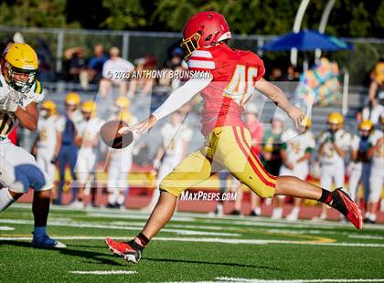 Thumbnail 2 in JV: Bishop Manogue @ Jesuit photogallery.
