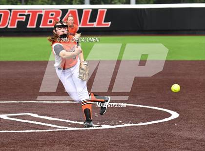 Thumbnail 3 in Incarnate Word vs St. Pius X (TAPPS Division I Bi-District) photogallery.