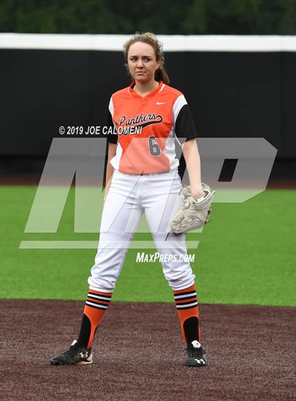 Thumbnail 3 in Incarnate Word vs St. Pius X (TAPPS Division I Bi-District) photogallery.