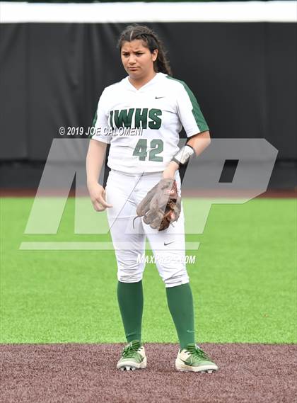 Thumbnail 1 in Incarnate Word vs St. Pius X (TAPPS Division I Bi-District) photogallery.