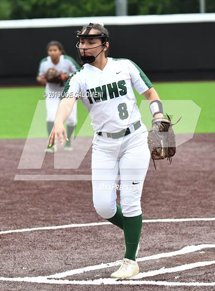 Thumbnail 3 in Incarnate Word vs St. Pius X (TAPPS Division I Bi-District) photogallery.