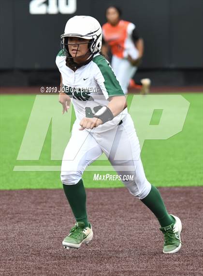 Thumbnail 1 in Incarnate Word vs St. Pius X (TAPPS Division I Bi-District) photogallery.