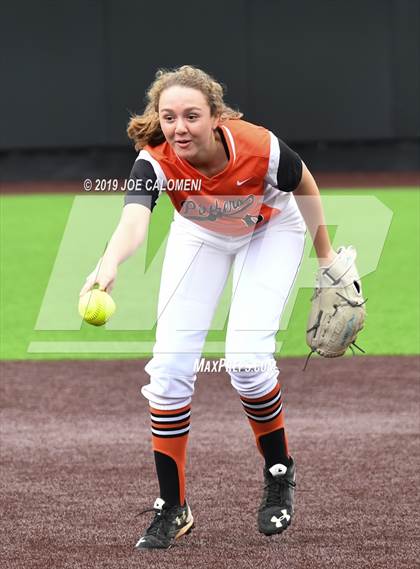 Thumbnail 3 in Incarnate Word vs St. Pius X (TAPPS Division I Bi-District) photogallery.