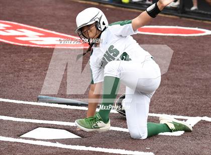 Thumbnail 2 in Incarnate Word vs St. Pius X (TAPPS Division I Bi-District) photogallery.