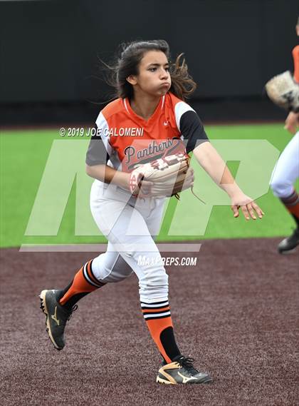 Thumbnail 2 in Incarnate Word vs St. Pius X (TAPPS Division I Bi-District) photogallery.