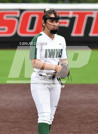 Thumbnail 1 in Incarnate Word vs St. Pius X (TAPPS Division I Bi-District) photogallery.