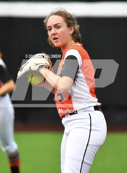 Thumbnail 3 in Incarnate Word vs St. Pius X (TAPPS Division I Bi-District) photogallery.