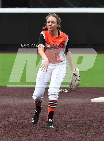Thumbnail 1 in Incarnate Word vs St. Pius X (TAPPS Division I Bi-District) photogallery.