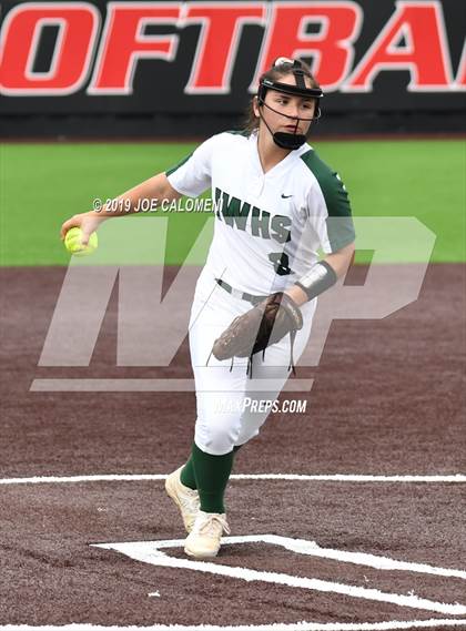 Thumbnail 2 in Incarnate Word vs St. Pius X (TAPPS Division I Bi-District) photogallery.