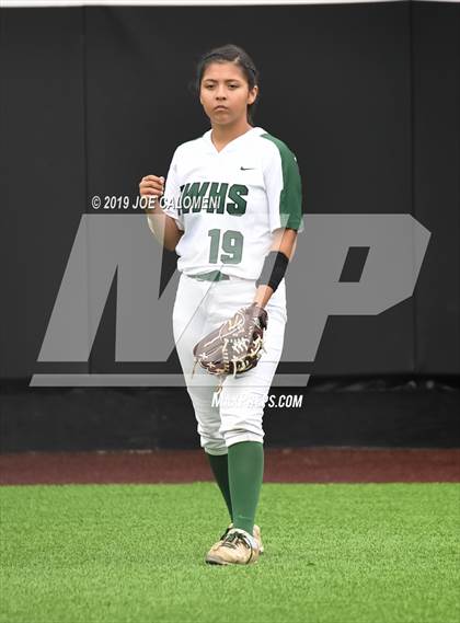 Thumbnail 3 in Incarnate Word vs St. Pius X (TAPPS Division I Bi-District) photogallery.