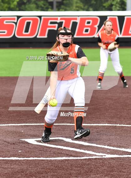 Thumbnail 2 in Incarnate Word vs St. Pius X (TAPPS Division I Bi-District) photogallery.