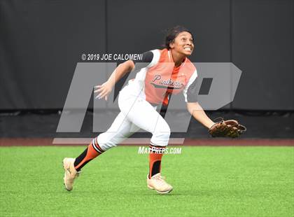 Thumbnail 3 in Incarnate Word vs St. Pius X (TAPPS Division I Bi-District) photogallery.
