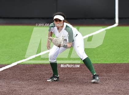 Thumbnail 1 in Incarnate Word vs St. Pius X (TAPPS Division I Bi-District) photogallery.