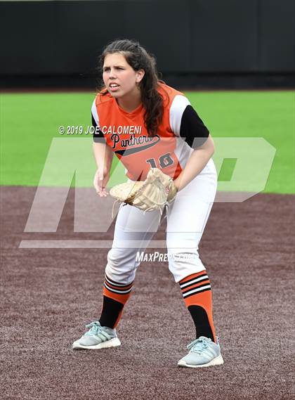 Thumbnail 3 in Incarnate Word vs St. Pius X (TAPPS Division I Bi-District) photogallery.