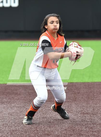 Thumbnail 3 in Incarnate Word vs St. Pius X (TAPPS Division I Bi-District) photogallery.