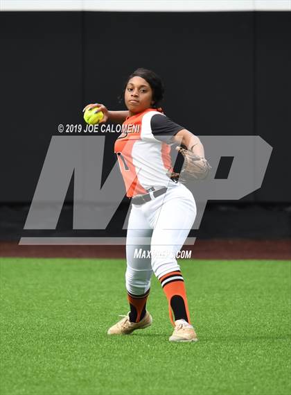 Thumbnail 2 in Incarnate Word vs St. Pius X (TAPPS Division I Bi-District) photogallery.