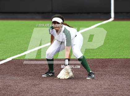 Thumbnail 2 in Incarnate Word vs St. Pius X (TAPPS Division I Bi-District) photogallery.
