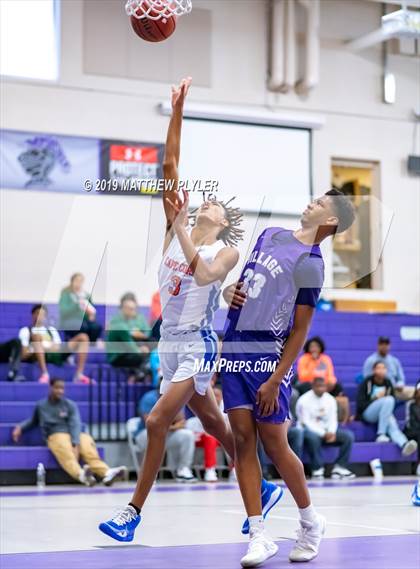 Thumbnail 1 in Cape Coral vs Village Christian Academy (Village Christian Holiday Tournament) photogallery.
