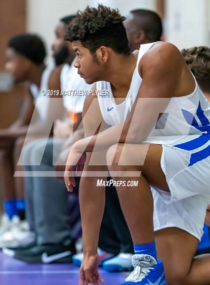 Thumbnail 1 in Cape Coral vs Village Christian Academy (Village Christian Holiday Tournament) photogallery.