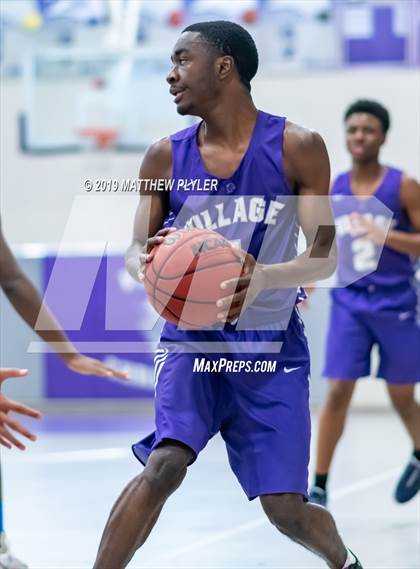 Thumbnail 1 in Cape Coral vs Village Christian Academy (Village Christian Holiday Tournament) photogallery.