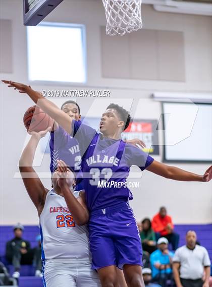 Thumbnail 2 in Cape Coral vs Village Christian Academy (Village Christian Holiday Tournament) photogallery.
