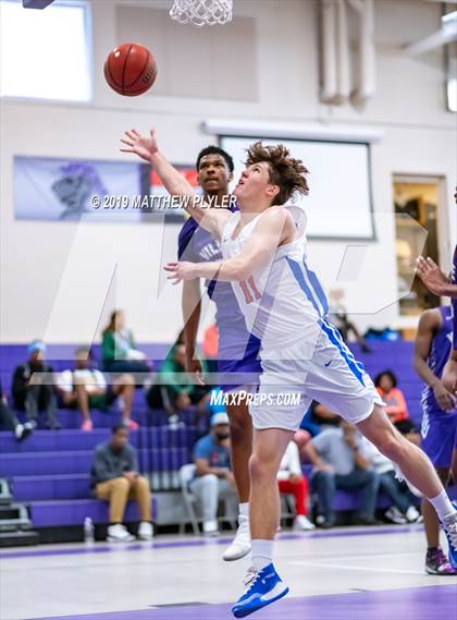 Thumbnail 1 in Cape Coral vs Village Christian Academy (Village Christian Holiday Tournament) photogallery.