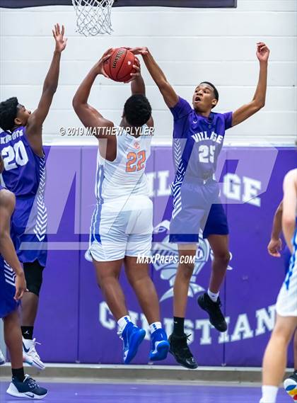 Thumbnail 1 in Cape Coral vs Village Christian Academy (Village Christian Holiday Tournament) photogallery.