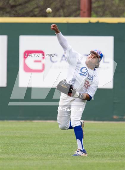 Thumbnail 1 in Westlake vs. Lake Travis photogallery.