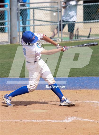 Thumbnail 2 in Westlake vs. Lake Travis photogallery.