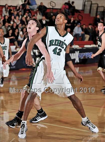Thumbnail 3 in Ribet Academy vs. Tarbut V'torah (CIF SS D6AA Final) photogallery.