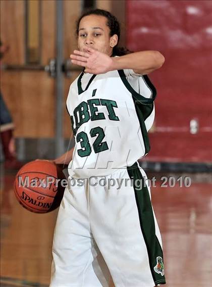 Thumbnail 2 in Ribet Academy vs. Tarbut V'torah (CIF SS D6AA Final) photogallery.