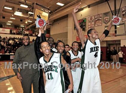Thumbnail 1 in Ribet Academy vs. Tarbut V'torah (CIF SS D6AA Final) photogallery.