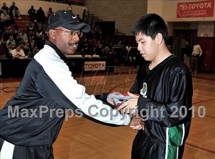 Thumbnail 1 in Ribet Academy vs. Tarbut V'torah (CIF SS D6AA Final) photogallery.