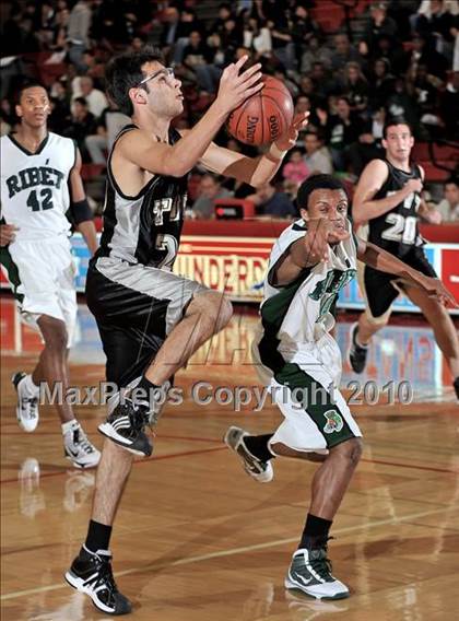 Thumbnail 1 in Ribet Academy vs. Tarbut V'torah (CIF SS D6AA Final) photogallery.