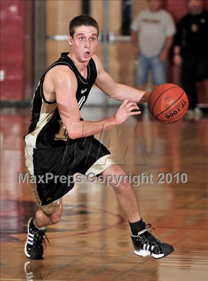 Thumbnail 2 in Ribet Academy vs. Tarbut V'torah (CIF SS D6AA Final) photogallery.