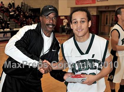 Thumbnail 2 in Ribet Academy vs. Tarbut V'torah (CIF SS D6AA Final) photogallery.
