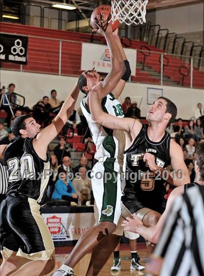 Thumbnail 2 in Ribet Academy vs. Tarbut V'torah (CIF SS D6AA Final) photogallery.