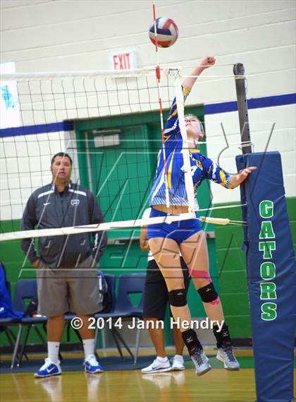 Thumbnail 2 in Clovis vs. Villa Park (Durango Fall Classic) photogallery.