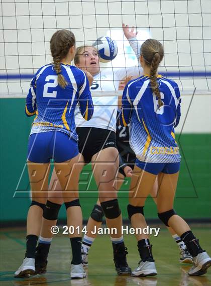 Thumbnail 1 in Clovis vs. Villa Park (Durango Fall Classic) photogallery.