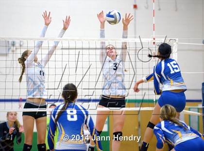 Thumbnail 3 in Clovis vs. Villa Park (Durango Fall Classic) photogallery.