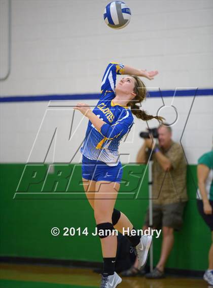 Thumbnail 1 in Clovis vs. Villa Park (Durango Fall Classic) photogallery.