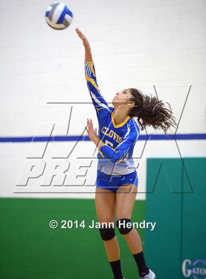 Thumbnail 3 in Clovis vs. Villa Park (Durango Fall Classic) photogallery.