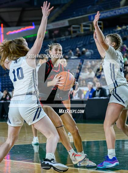 Thumbnail 2 in Camas vs. Gonzaga Prep (WIAA 4A Final) photogallery.