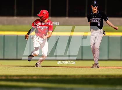 Thumbnail 1 in Summit Country Day vs Conner photogallery.