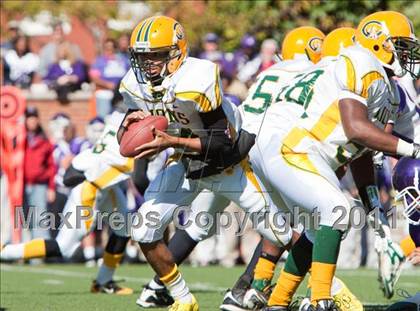 Thumbnail 3 in Archbishop Carroll @ Gonzaga photogallery.