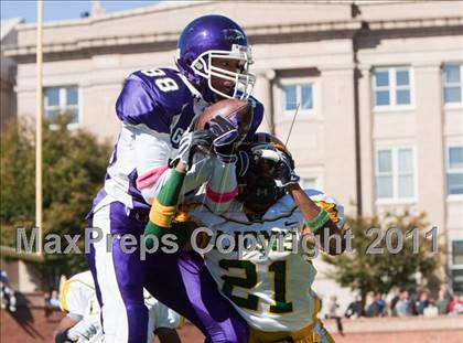 Thumbnail 3 in Archbishop Carroll @ Gonzaga photogallery.