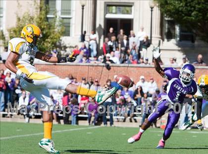 Thumbnail 1 in Archbishop Carroll @ Gonzaga photogallery.