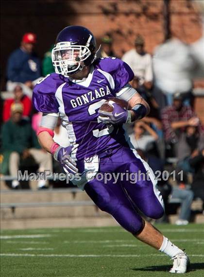 Thumbnail 3 in Archbishop Carroll @ Gonzaga photogallery.